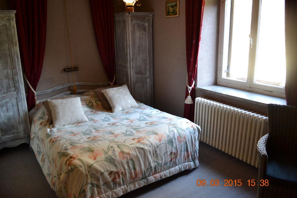 Auberge Au Naturel Des Ardennes Rochehaut Phòng bức ảnh