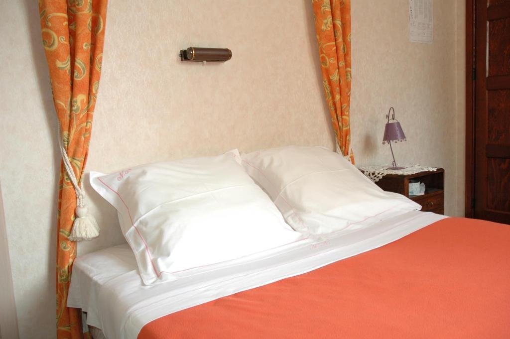 Auberge Au Naturel Des Ardennes Rochehaut Phòng bức ảnh